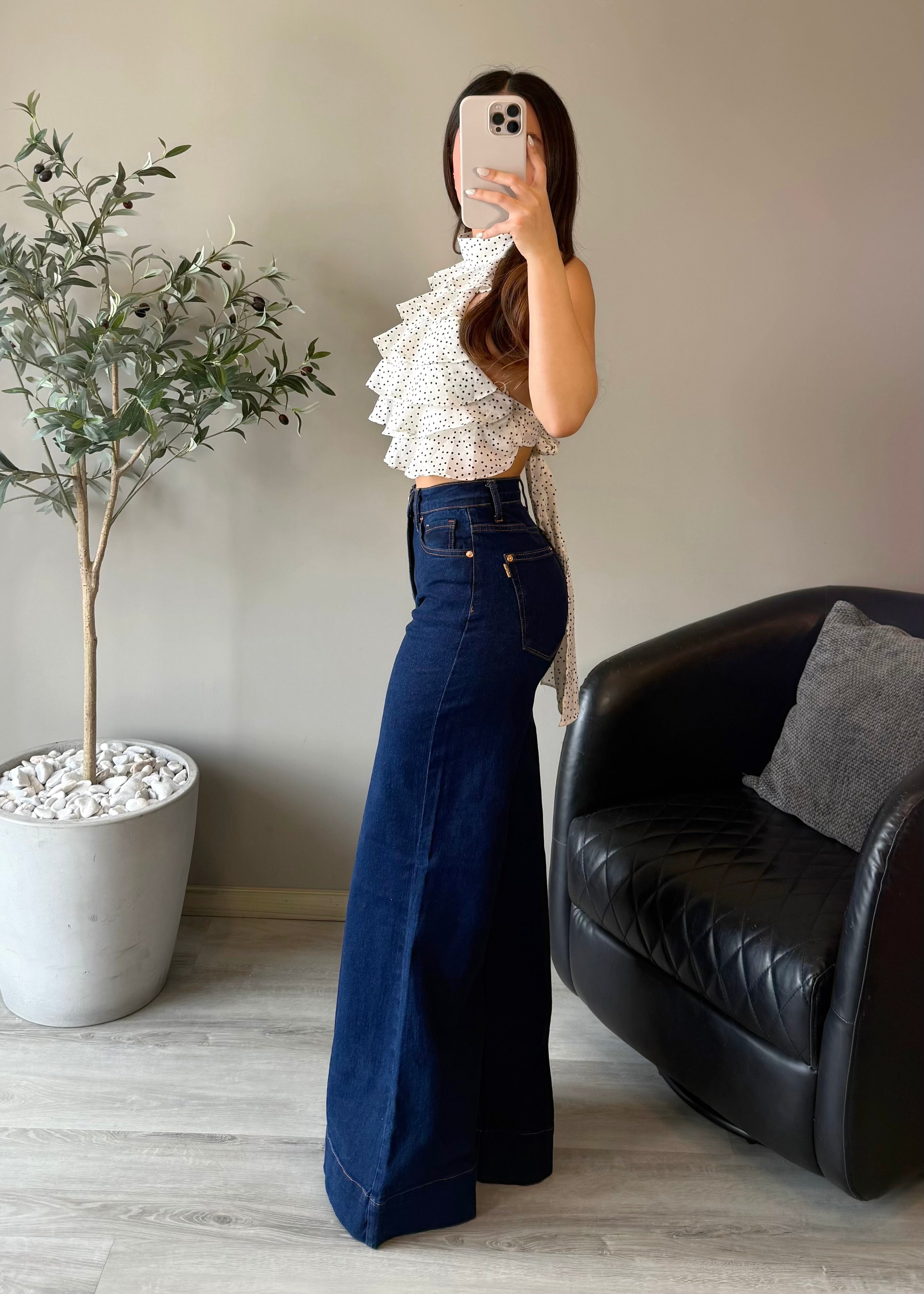 Wide style jeans