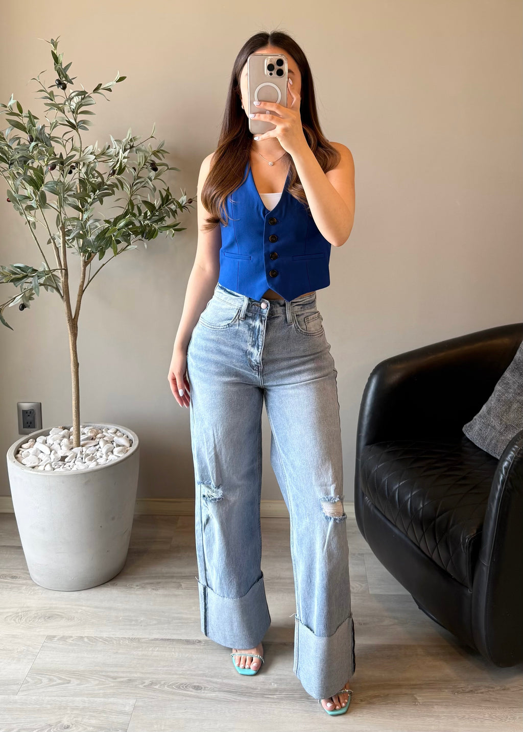 Jeans con doblez diseño roto