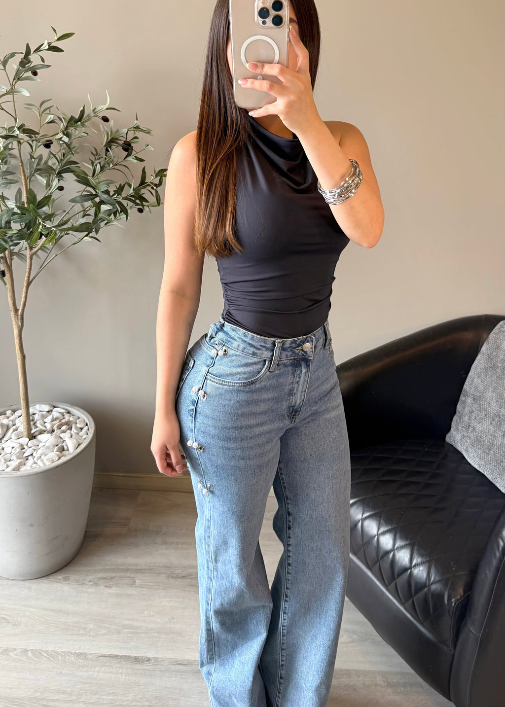Pearl Jeans