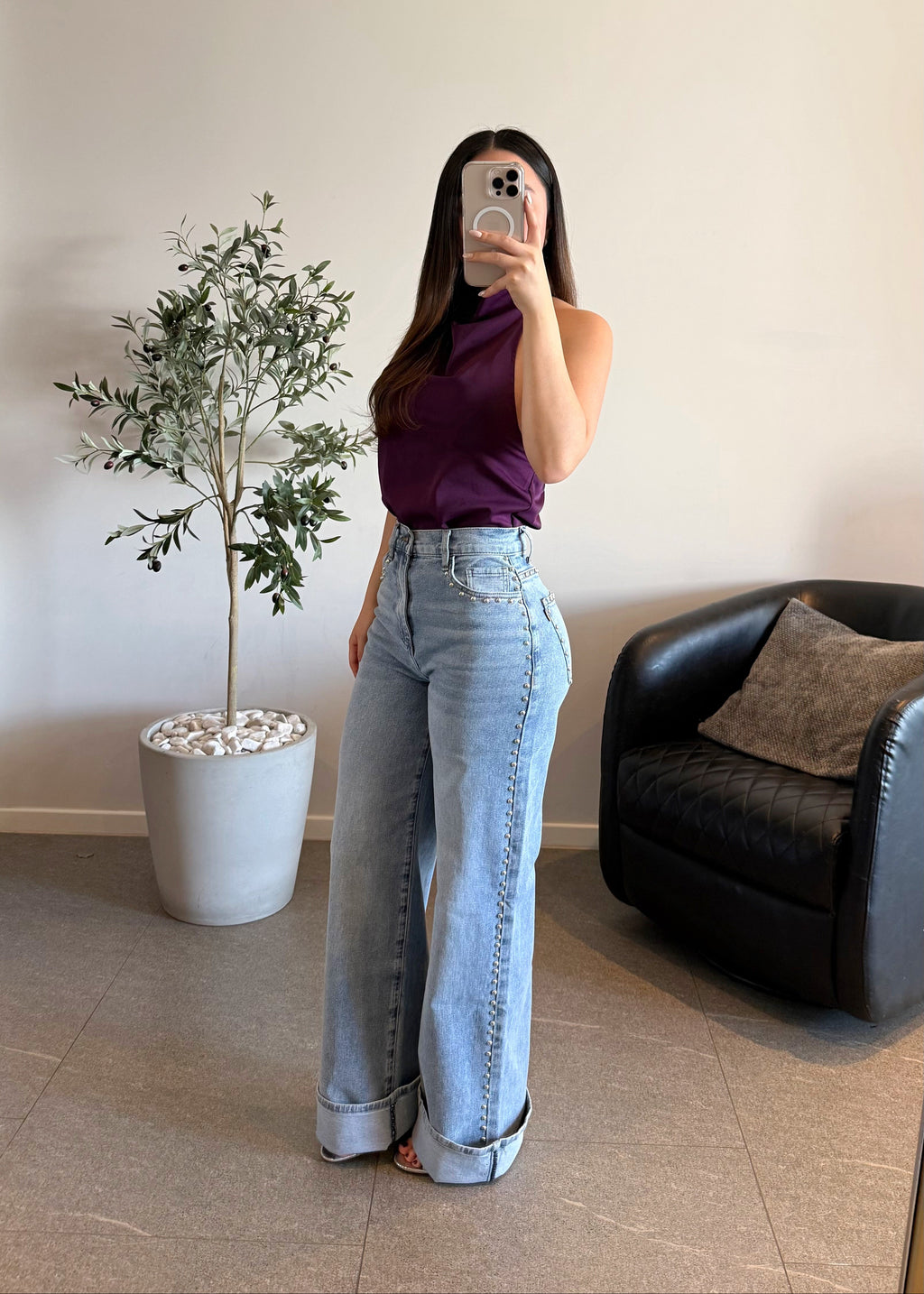 Jeans vibrant con remaches