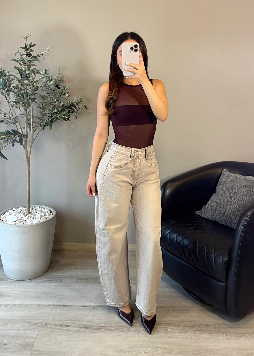 Ecru Jeans