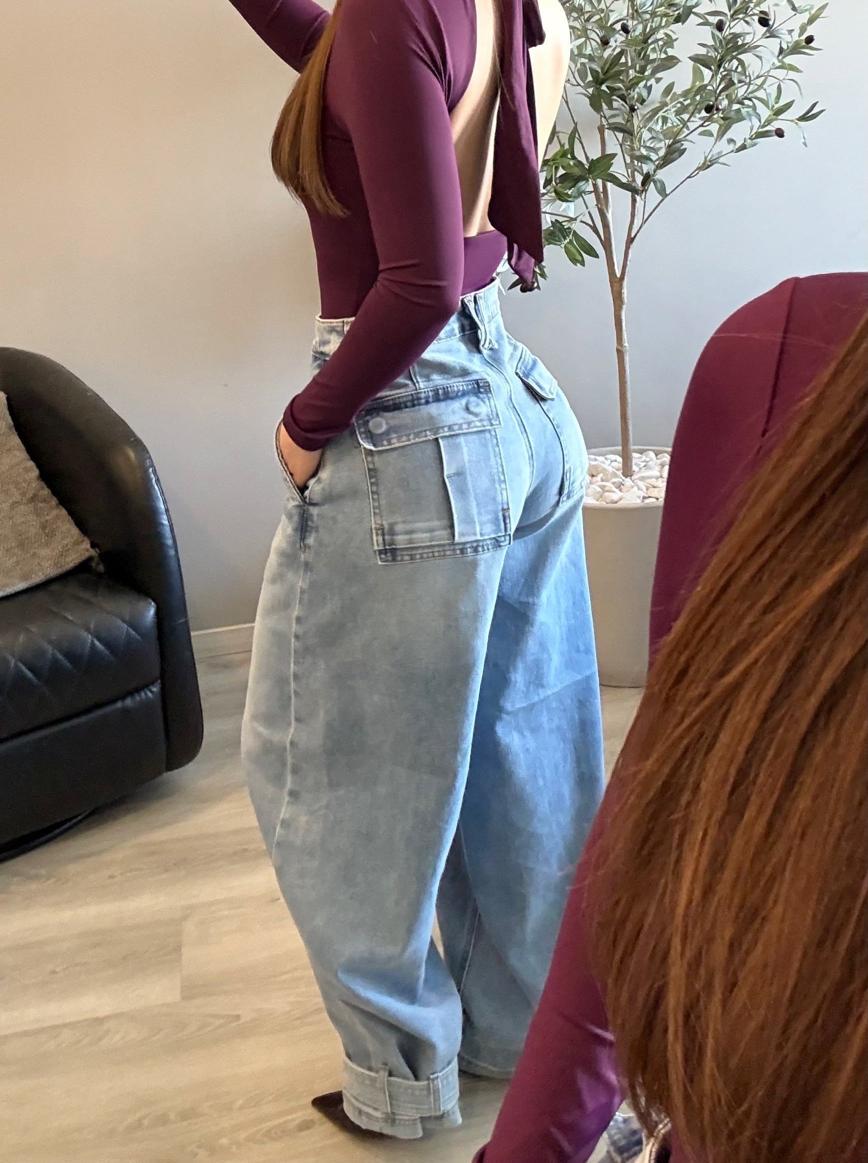 Jeans vibrant con diseño