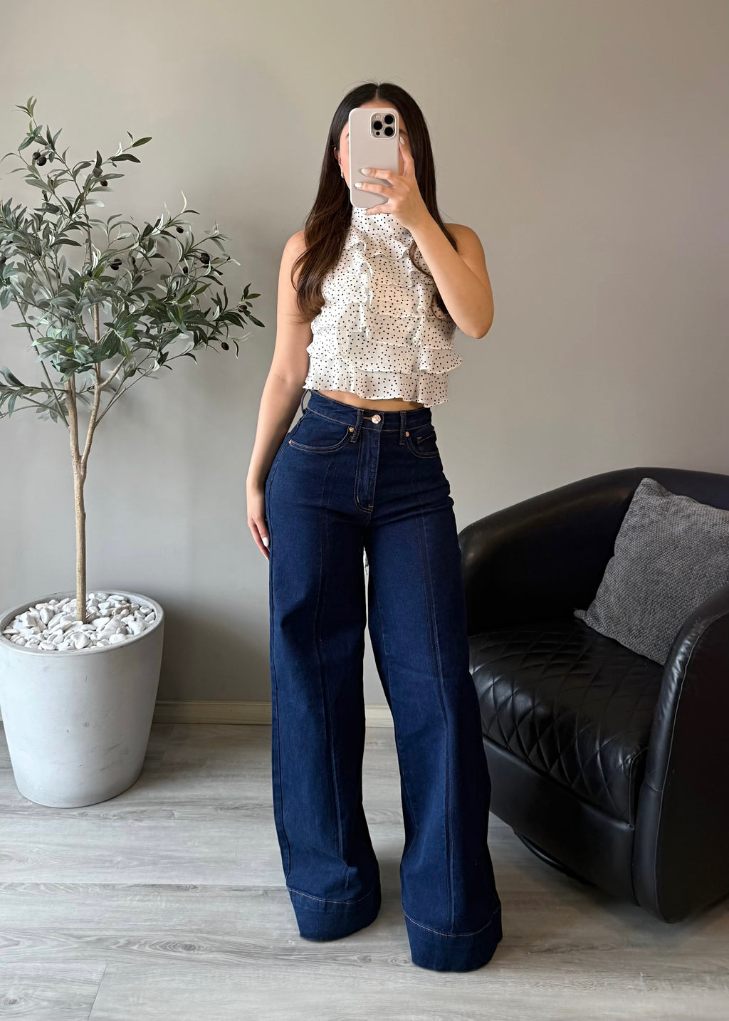 Wide style jeans