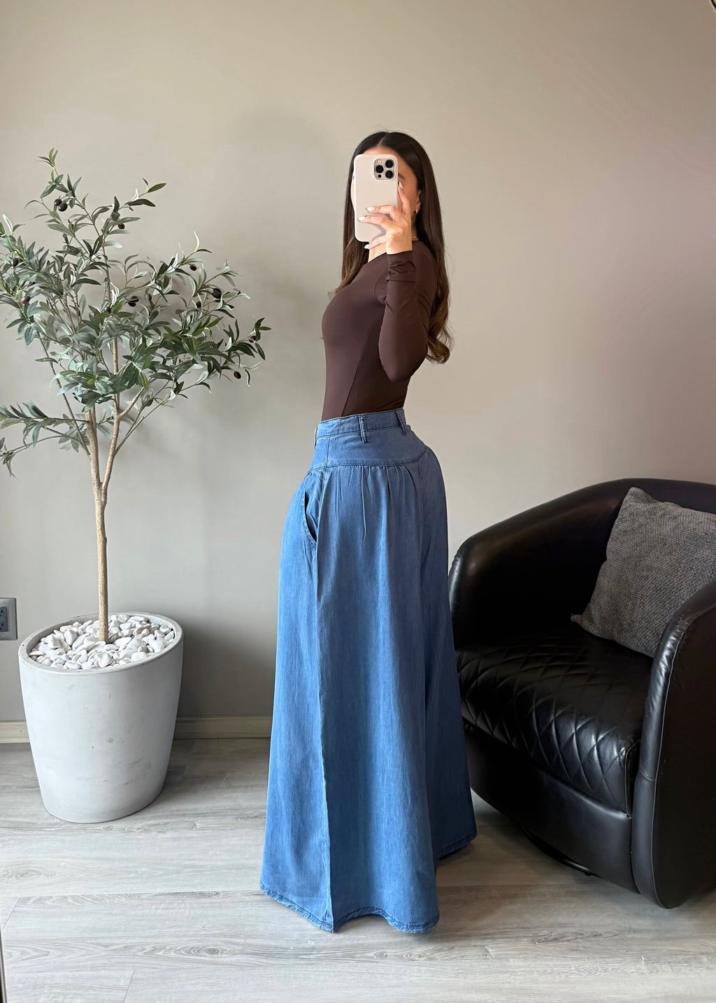 Wave Jeans