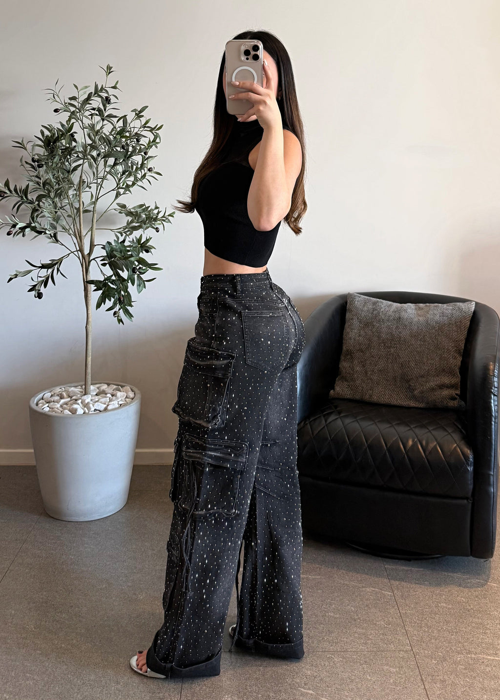 Jeans cargo de piedras