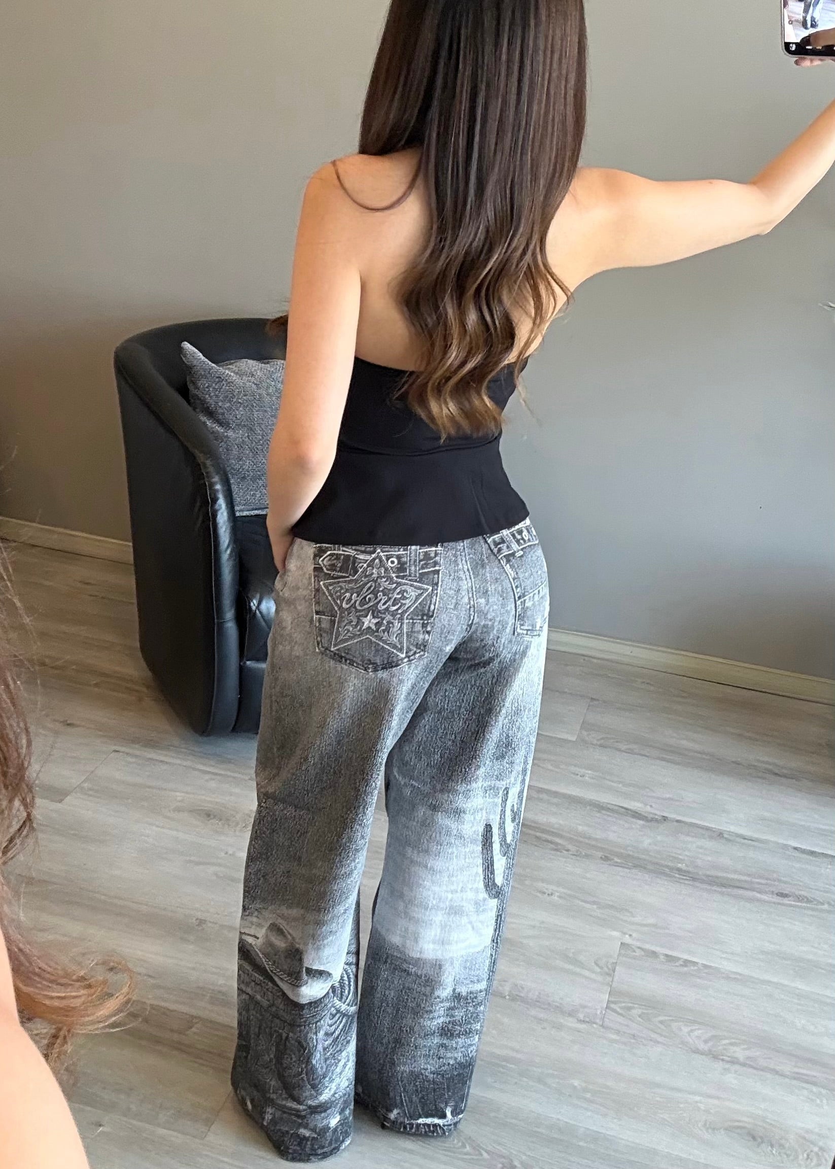 Black Horses Jeans