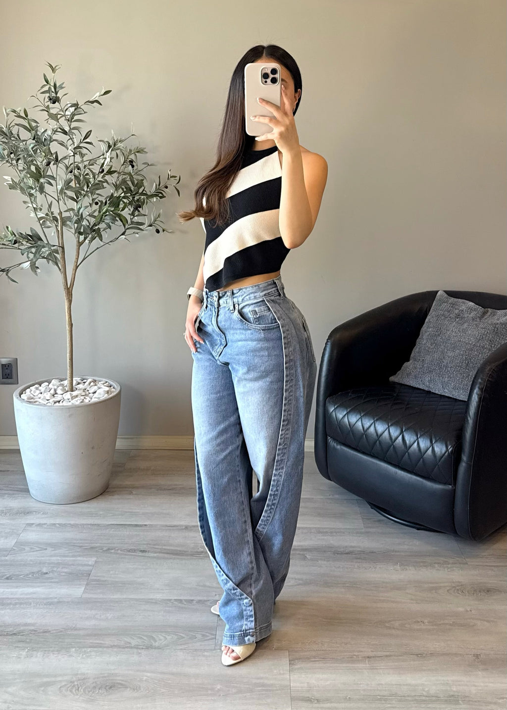 Crossed Jeans