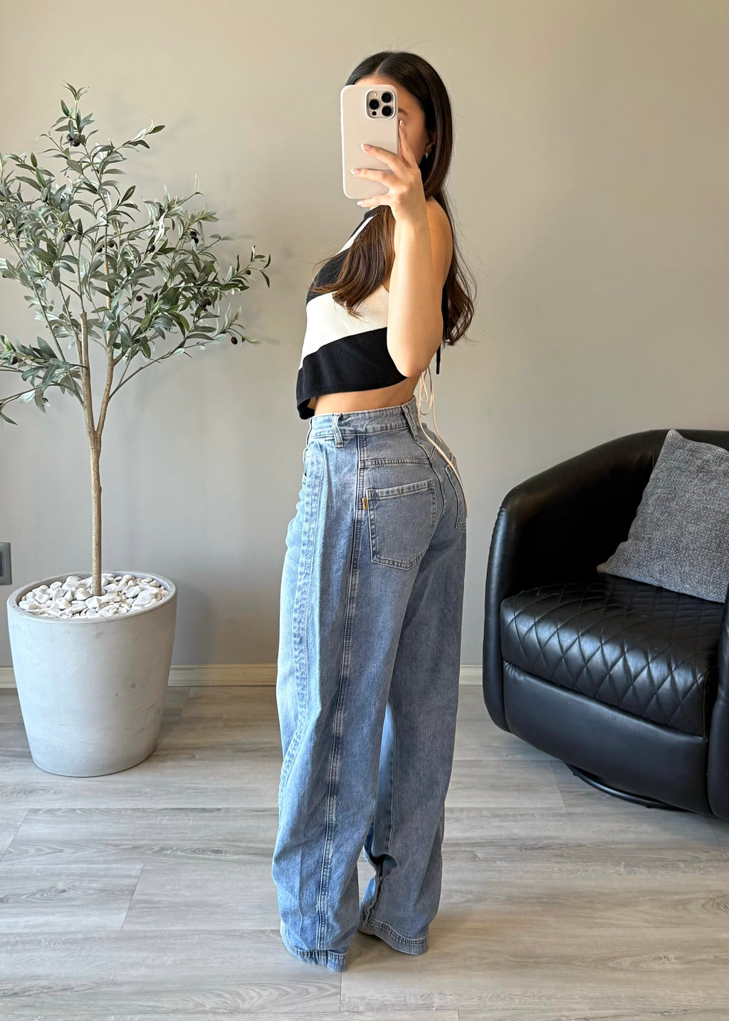 Crossed Jeans